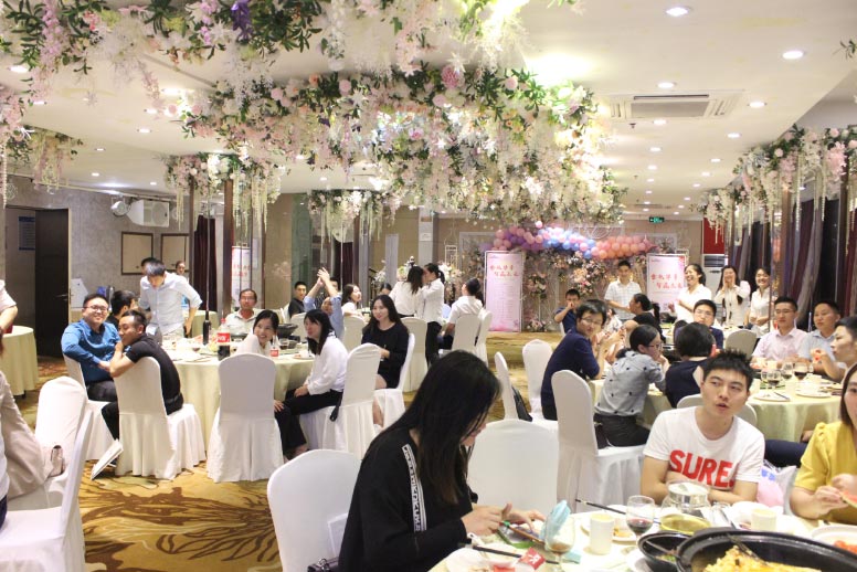 金秋華章 智贏未來(lái)——2019百度營(yíng)銷教育行業(yè)客戶中秋聯(lián)誼會(huì)圓滿落幕！